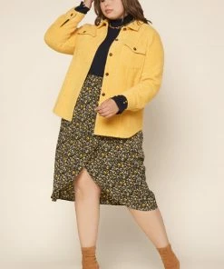 SKIES ARE BLUE Plus Size - Myra Button Down Shacket Clothing 7 SKIES ARE BLUE Plus Size - Myra Button Down Shacket Clothing