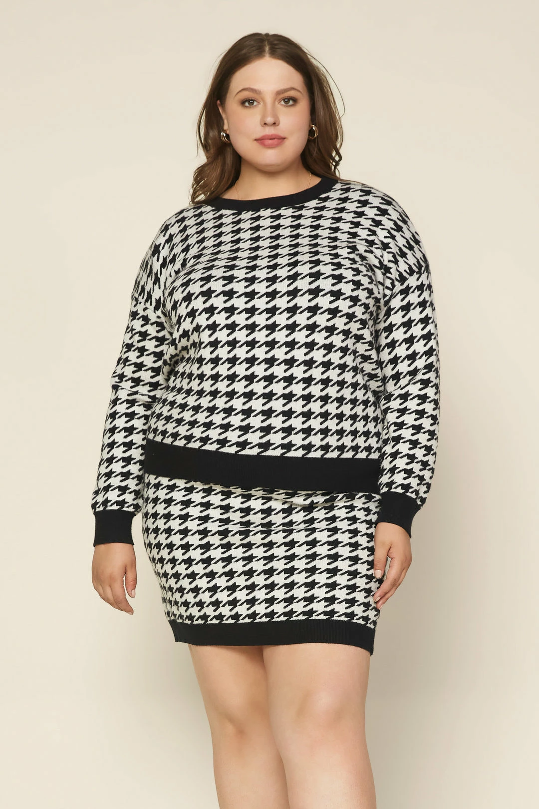 SKIES ARE BLUE Clothing Plus Size - Houndstooth Pullover Sweater 5 SKIES ARE BLUE Clothing Plus Size - Houndstooth Pullover Sweater