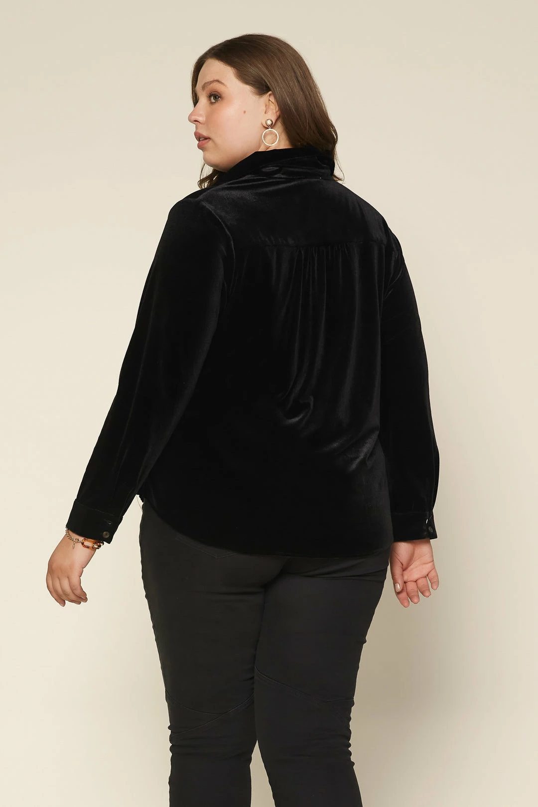 SKIES ARE BLUE Plus Size - Velvet Button Down Top 8 SKIES ARE BLUE Plus Size - Velvet Button Down Top