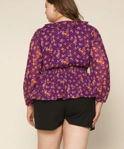 SKIES ARE BLUE Clothing Plus Size - Floral Swiss Dot Blouse