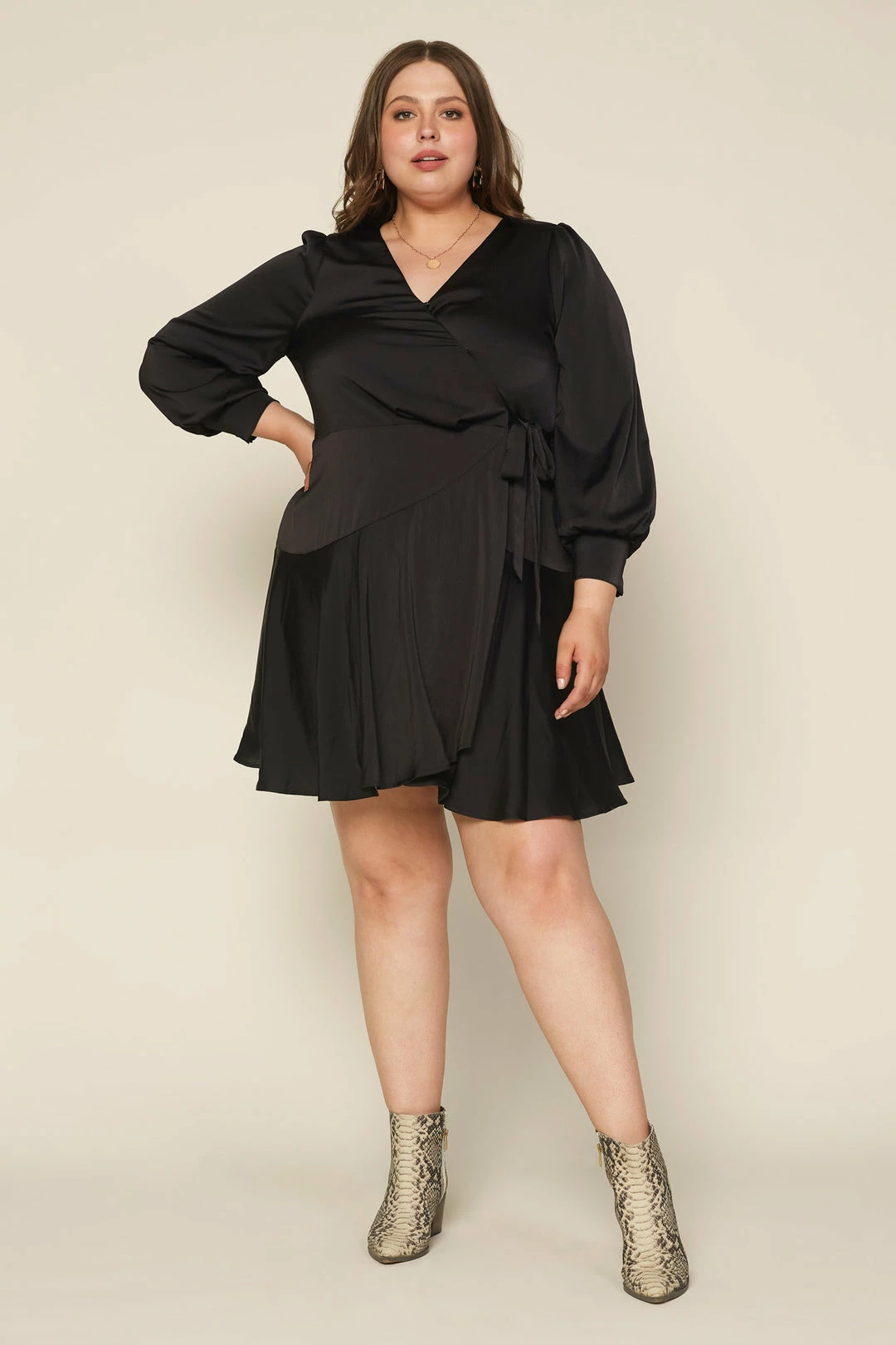 SKIES ARE BLUE Plus Size - Surplice Wrap Mini Dress 3 SKIES ARE BLUE Plus Size - Surplice Wrap Mini Dress